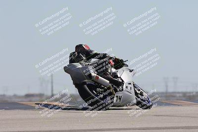 media/Oct-04-2025-CVMA (Sat) [[408bcdd6e4]]/Race 7- Formula 40 MW and LW/